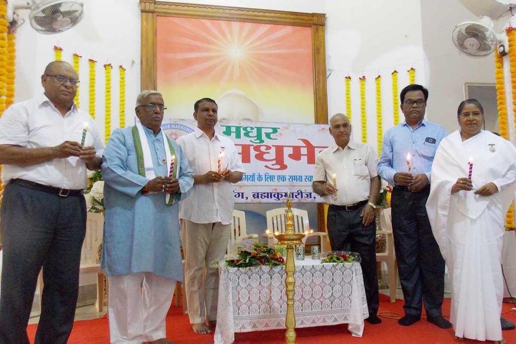 तीन दिवसीय मधुर मधुमेह एक समग्र स्वास्थय शिक्षा कैम्प का शुभारंभ - Madhur Madhumeh Inauguration Programme